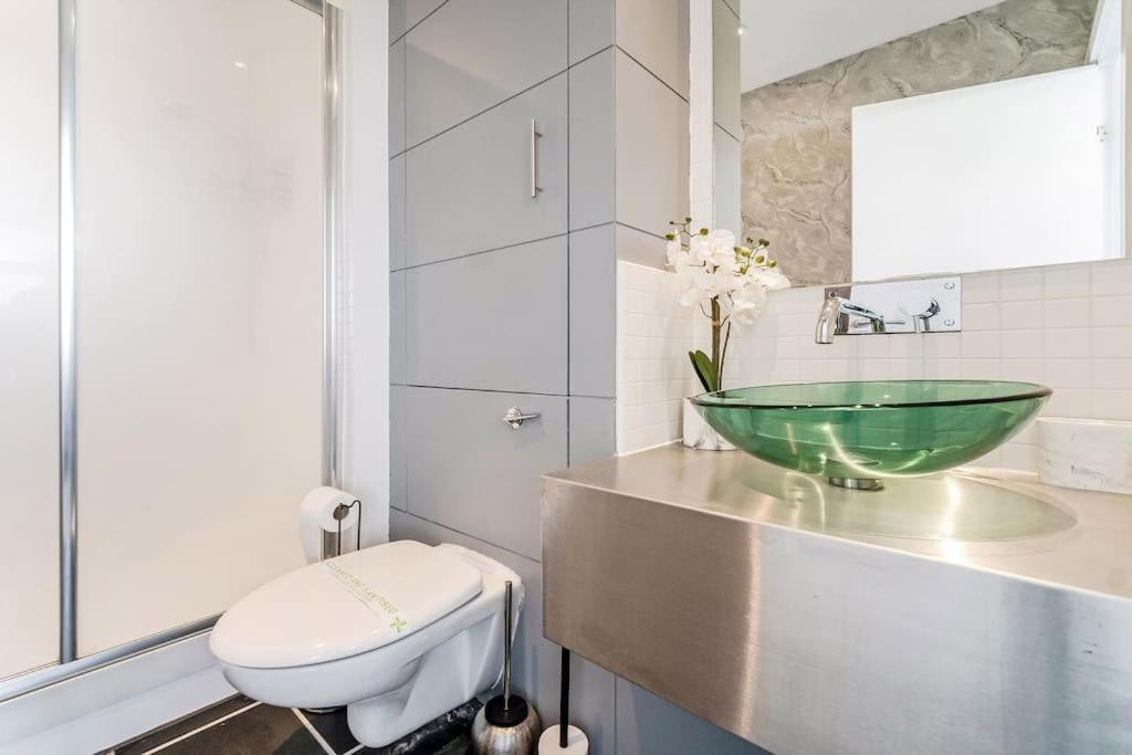 Apartment Luxurious Penthouse With Bar At Hydro & Secc