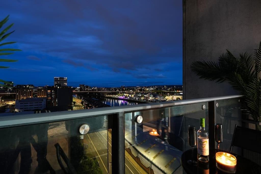 Luxurious Penthouse With Bar At Hydro & Secc Glasgow